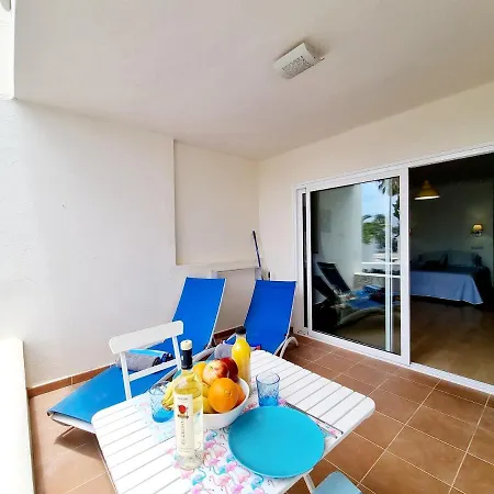 Apartment Eduardo A Primera Linea Del Mar