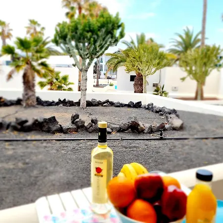 Apartment Eduardo A Primera Linea Del Mar Costa Teguise