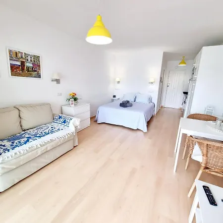 Apartment Eduardo A Primera Linea Del Mar