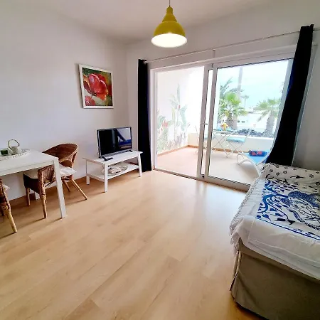 Apartment Eduardo A Primera Linea Del Mar